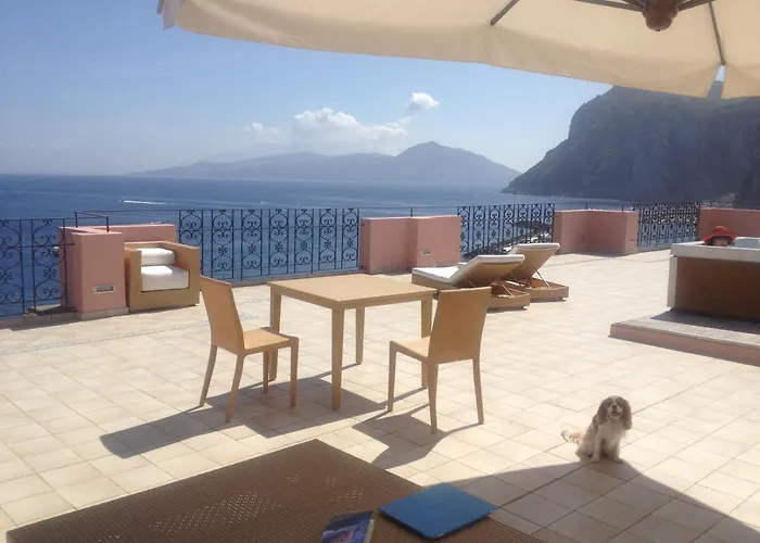 Capri Inn