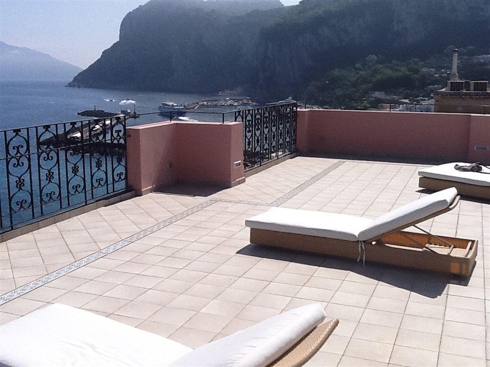 Capri Inn Couette-café